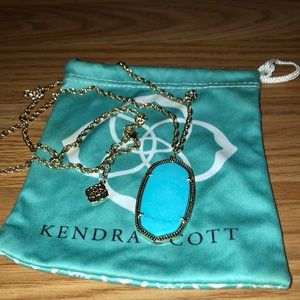 Beautiful Kendra Scott necklace
